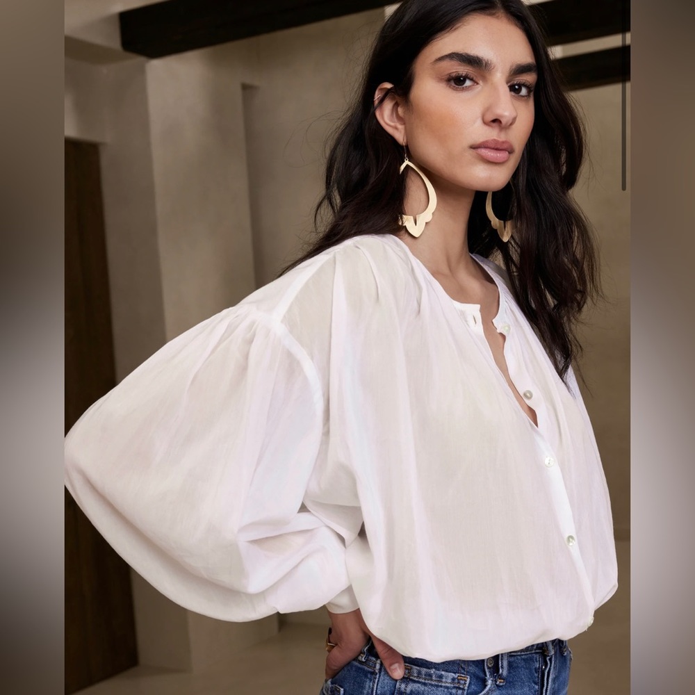 Banana Republic oversized cotton-silk shirt